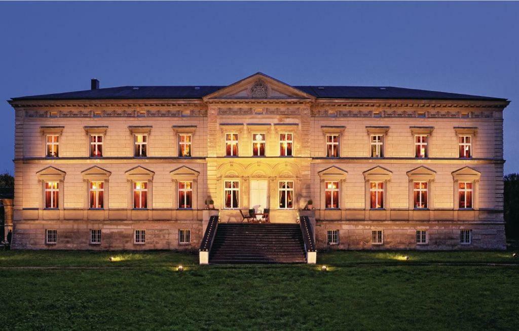 Schloss Tressow Bobitz Ngoại thất bức ảnh